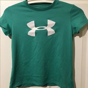 Green under armour sports shirt